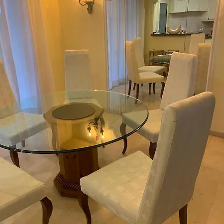 Classical In Elviria Apartment